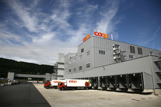 image-centre-de-distribution-coop-aclens